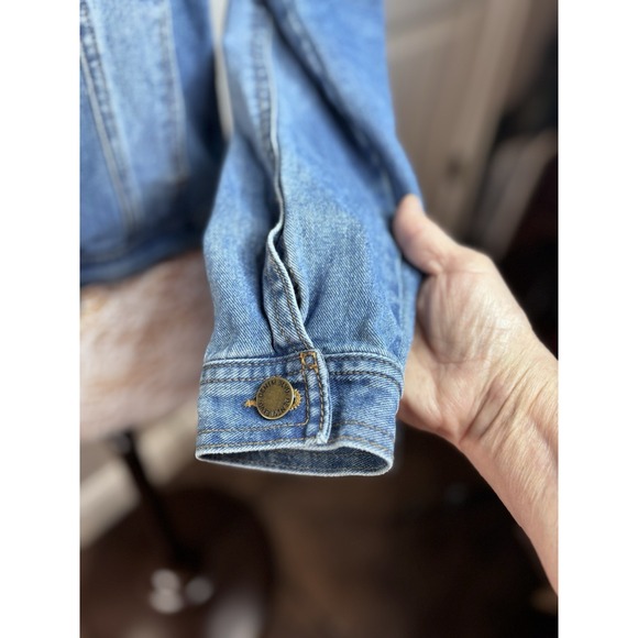 Judith March Distressed Jean Jacket Rhinestone Gypsy W/ Embroidered Stars Boho M - Picture 2 of 16